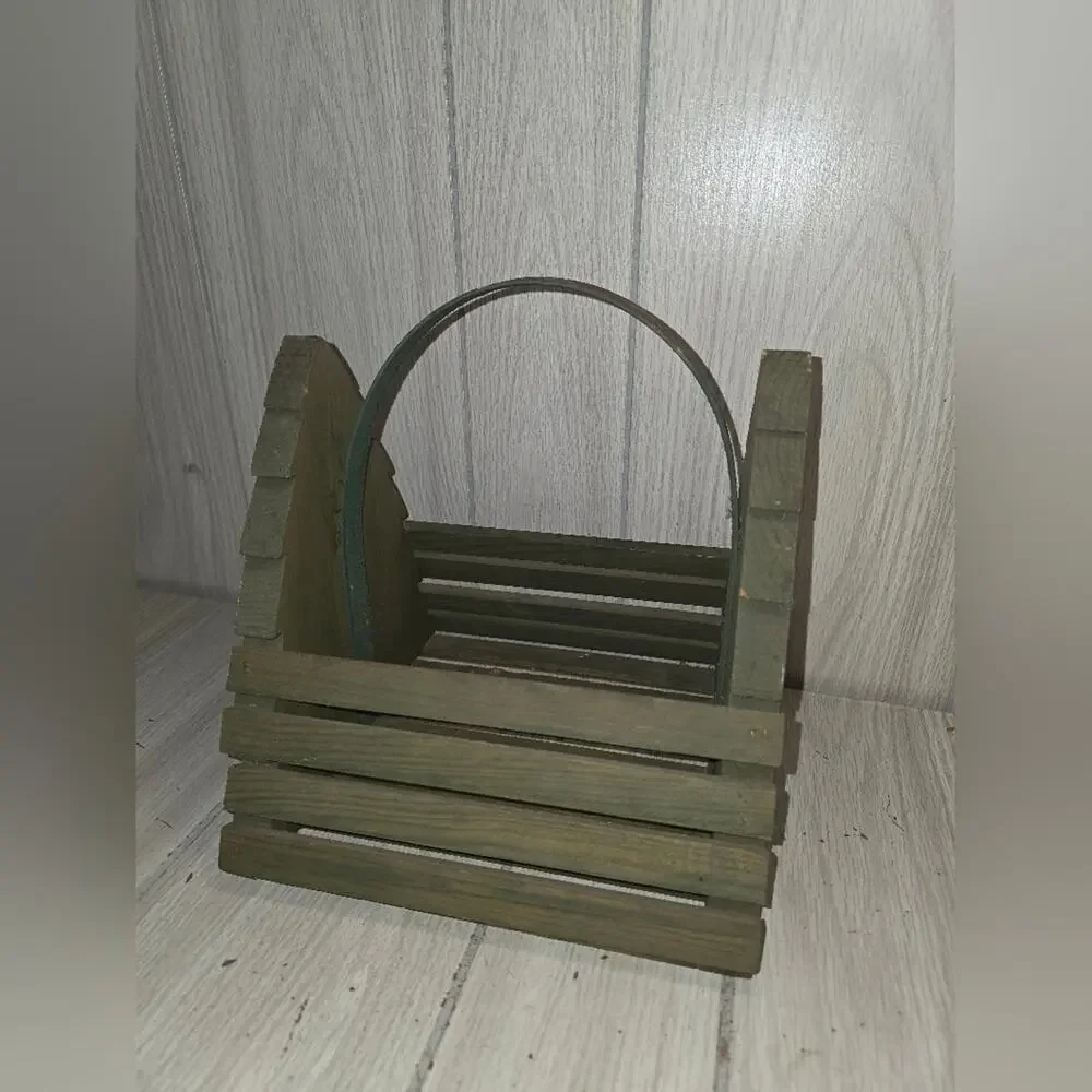 Vtg Handmade Wood Christmas Tree Basket Card Holder Holiday Farmhouse Festive